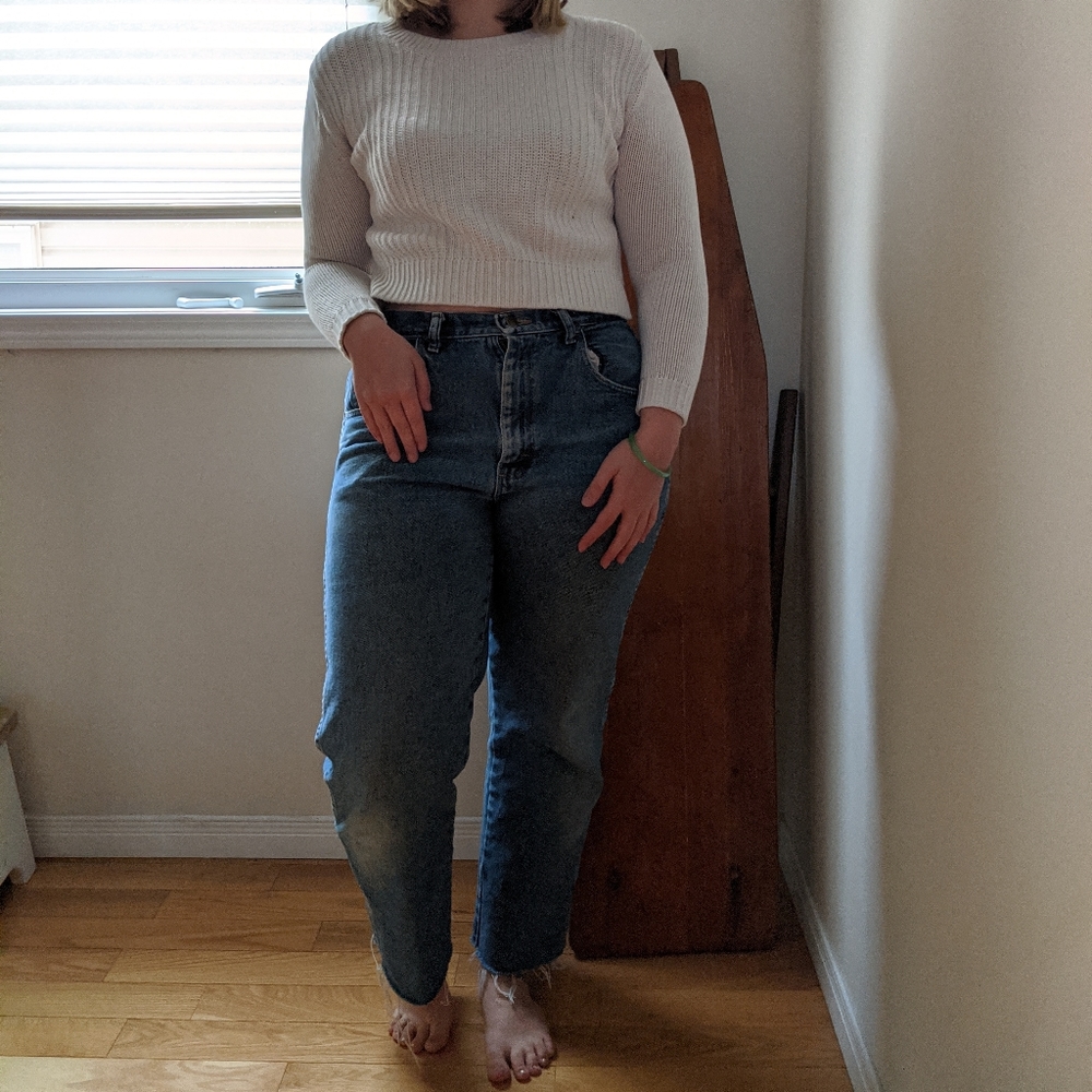 Gap Cropped White Sweater